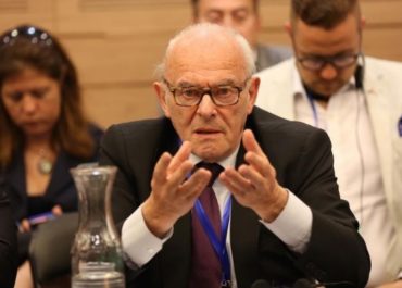 2014 « Linguistique et Racisme »                     Par le Professeur Julien Klener